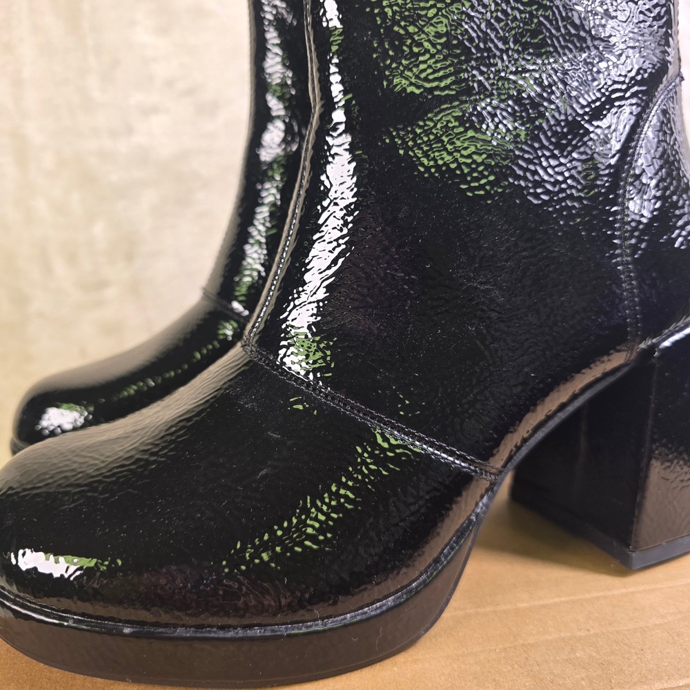 Journee Collection Platform Ankle Boots Black Patent Block Heel Womens 8 NEW - Picture 2 of 7